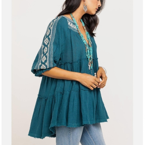 FREE PEOPLE WOMEN'S DREAMWEAVER EMBROIDERED TUNIC TOP BLUE - Picture 2 of 10
